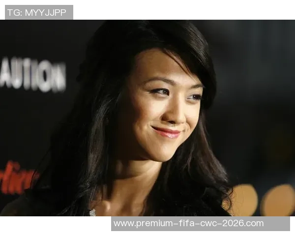 足球宝贝惊艳亮相宛如汤唯重现银幕魅力引发热议